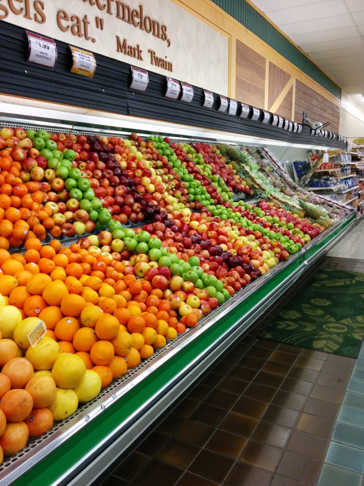 BUSCH’S VALU LAND Updated July 2024 1950 W Michigan Ave, Clinton