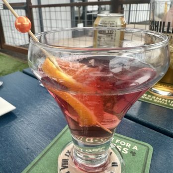Maggies Lounge - New American Near Me - Apache Junction, Arizona