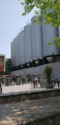Dogfish Head Milton Brewery by null