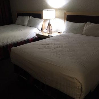 Primm Valley Resort - Beds - Hotels Near Me - Primm, Nevada