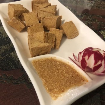 Mee Thai Restaurant - Fried tofu with house peanut sauce - Thai Near Me - Orlando, Florida Mee Thai Restaurant - Fried tofu with house peanut sauce - Thai Near Me - Orlando, Florida