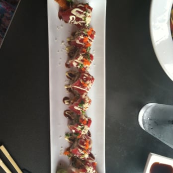Cafe Mochi - Red Dragon Roll - Sushi Bars Near Me - St Louis, Missouri