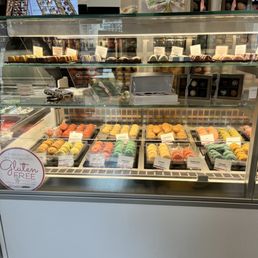 Macaron and chocolate case