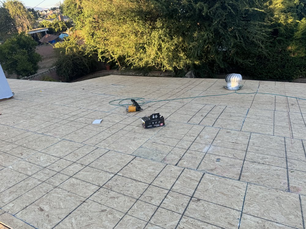 Slide of Handy Roof Solutions