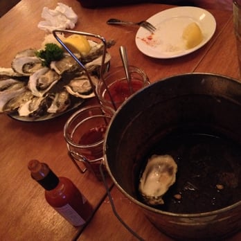 Oyster Express - $1 oysters and shells~ - Seafood Near Me - Vancouver, British Columbia