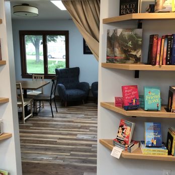 Cream & Amber - Sweet reading rooms - Cafes Near Me - Hopkins, Minnesota Cream & Amber - Sweet reading rooms - Cafes Near Me - Hopkins, Minnesota