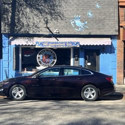 Gullah Gullah Fish - Store Front!
