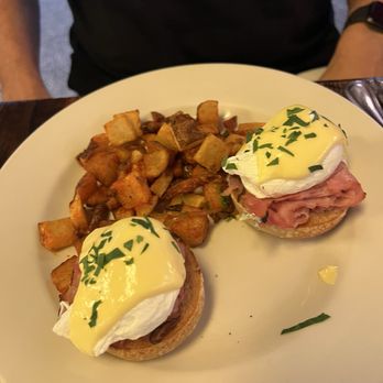 The Smith - The Smith Eggs Benedict - New American Near Me - Chicago, Illinois