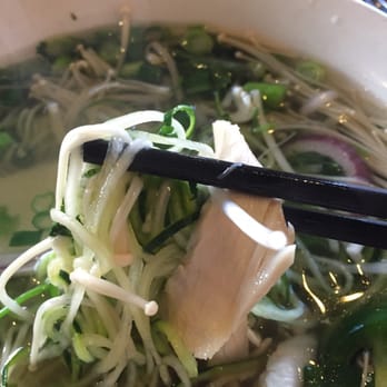 Papaya - D-lite! Zucchini noodles and enoki mushrooms. - Vietnamese Near Me - Renton, Washington Papaya - D-lite! Zucchini noodles and enoki mushrooms. - Vietnamese Near Me - Renton, Washington