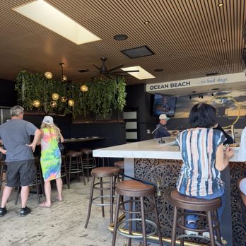The Jetty - The bar - New American Near Me - San Diego, California