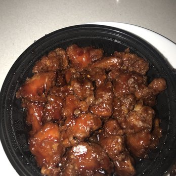 New Dragon Chinese & Thai - General's Chicken--huge chunks of overcooked/dry chicken w/very little sauce - Chinese Near Me - Atlanta, Georgia New Dragon Chinese & Thai - General's Chicken--huge chunks of overcooked/dry chicken w/very little sauce - Chinese Near Me - Atlanta, Georgia