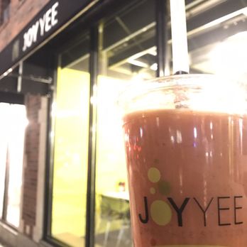 Joy Yee - Evanston - Mango Strawberry Bubble Tea - Noodles Near Me - Evanston, Illinois