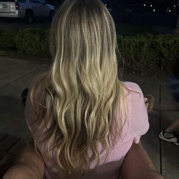 The Reverie - Blow out - Hair Salons Near Me - Napa, California The Reverie - Blow out - Hair Salons Near Me - Napa, California
