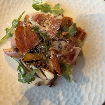 Salt - Pear and prosciutto salad - Seafood Near Me - Verona, New York Salt - Pear and prosciutto salad - Seafood Near Me - Verona, New York