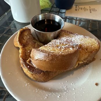 Wilma & Frieda's Cafe - Delicious French toast - Comfort Food Near Me - Palm Desert, California Wilma & Frieda's Cafe - Delicious French toast - Comfort Food Near Me - Palm Desert, California