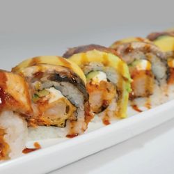 Cook Street Market - Dragon Roll