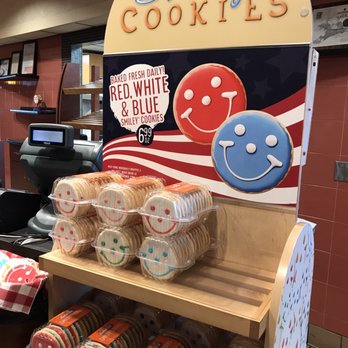 Eat'n Park - Smiley cookies! - American Near Me - Johnstown, Pennsylvania
