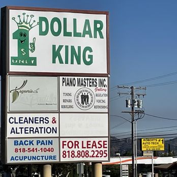 Taqueria Los Padilla - Signage to the strip mall - Mexican Near Me - La Crescenta, California