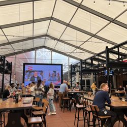 Budweiser Brewery Experience - Beer Garden