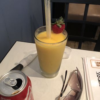 Anna's Thai Kitchen - Mango smoothie - Thai Near Me - Chicago, Illinois Anna's Thai Kitchen - Mango smoothie - Thai Near Me - Chicago, Illinois