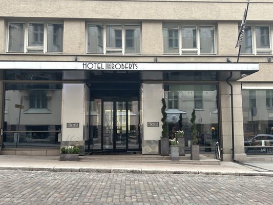 Hotel Lilla Roberts by null
