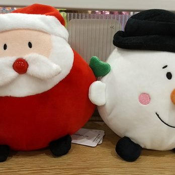 Miniso - Kirby Santa and Kirby Snowpeep! - Discount Store Near Me - Arcadia, California