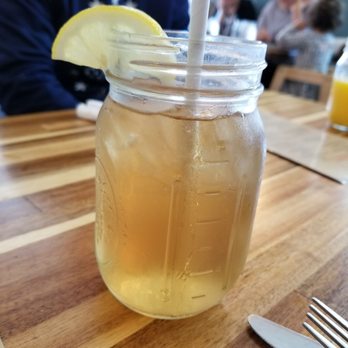 Hatch 44 Cafe - Unsweetened Iced Tea - Cafes Near Me - Metuchen, New Jersey
