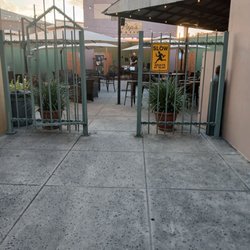 Main Street Bar - Live music on the patio