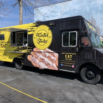 Six Flags Great Adventure - Twisted Steaks food truck - Amusement Parks Near Me - Jackson Township, New Jersey