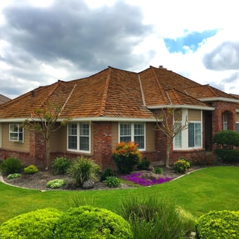Dehart Roofing - Wood Shakes on a home in Ripon. - Roofing Near Me - Turlock, California