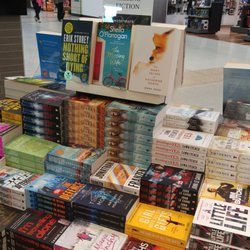 Watermark Books & Cafe