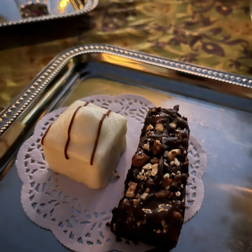 Diamond Valley Lodge - Dessert! - Venues & Event Spaces Near Me - Sage, California Diamond Valley Lodge - Dessert! - Venues & Event Spaces Near Me - Sage, California