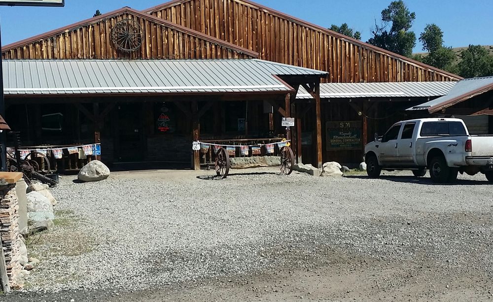 SIX SHOOTER BARGRILL Updated September 2024 3008 Hwy 78, Absarokee