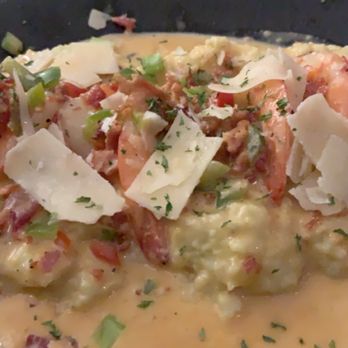 Taste Bar + Kitchen - Shrimp and Grits with red velvet waffles - Cocktail Bars Near Me - Houston, Texas Taste Bar + Kitchen - Shrimp and Grits with red velvet waffles - Cocktail Bars Near Me - Houston, Texas