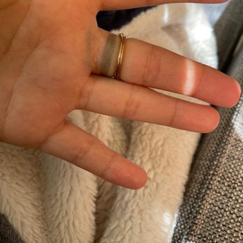 Daisy's Mercantile - Ring turned my finger green! - Home Decor Near Me - Alameda, California Daisy's Mercantile - Ring turned my finger green! - Home Decor Near Me - Alameda, California