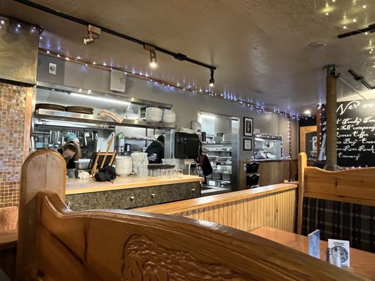 The Schooner Restaurant & Lounge by null