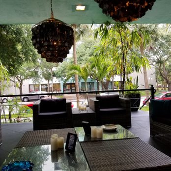 Avalon Inn - Outside patio on a Sunday morning - Hotels Near Me - Saint Petersburg, Florida Avalon Inn - Outside patio on a Sunday morning - Hotels Near Me - Saint Petersburg, Florida