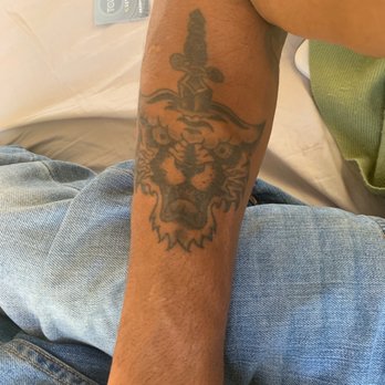 Born 2 Rise Tattoos Tattoo 5597 W Pico Blvd Los Angeles Ca Phone Number