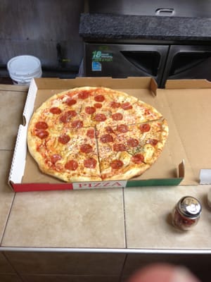 Kouzina Angelinas Pizzeria - Shaw DC by null