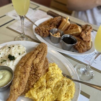 Toast - Chicken & Waffles Fish & Grits - Breakfast & Brunch Near Me - New Orleans, Louisiana Toast - Chicken & Waffles Fish & Grits - Breakfast & Brunch Near Me - New Orleans, Louisiana