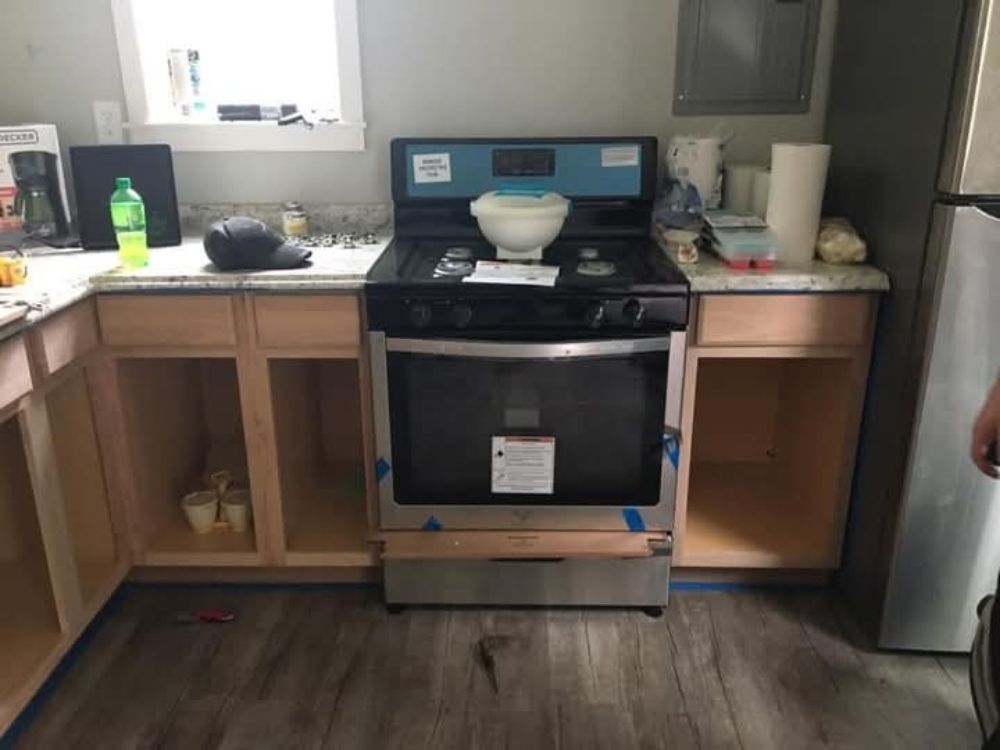 Slide of R and R Contracting