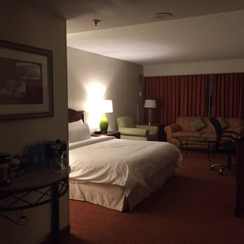 Teaneck Marriott at Glenpointe - Hotels Near Me - Teaneck, New Jersey