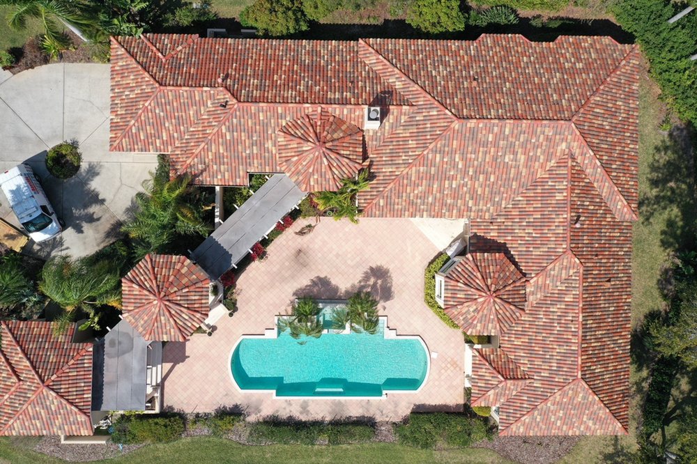 Slide of Roofing Pros USA