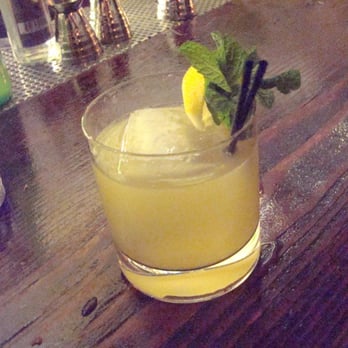 The Raymond 1886 - Whiskey Smash - New American Near Me - Pasadena, California The Raymond 1886 - Whiskey Smash - New American Near Me - Pasadena, California