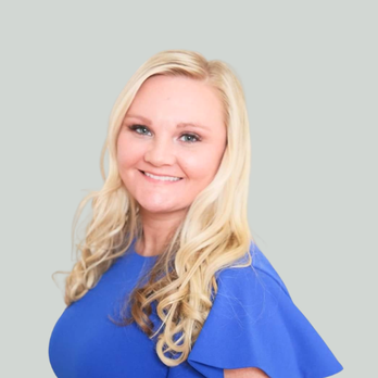 Wyndham-Lyons Realty Services - Sara Setters - licensed REALTOR® in Ohio and Kentucky who has specialized in residential real estate since 2017. - Real Estate Agents Near Me - Cincinnati, Ohio Wyndham-Lyons Realty Services - Sara Setters - licensed REALTOR® in Ohio and Kentucky who has specialized in residential real estate since 2017. - Real Estate Agents Near Me - Cincinnati, Ohio