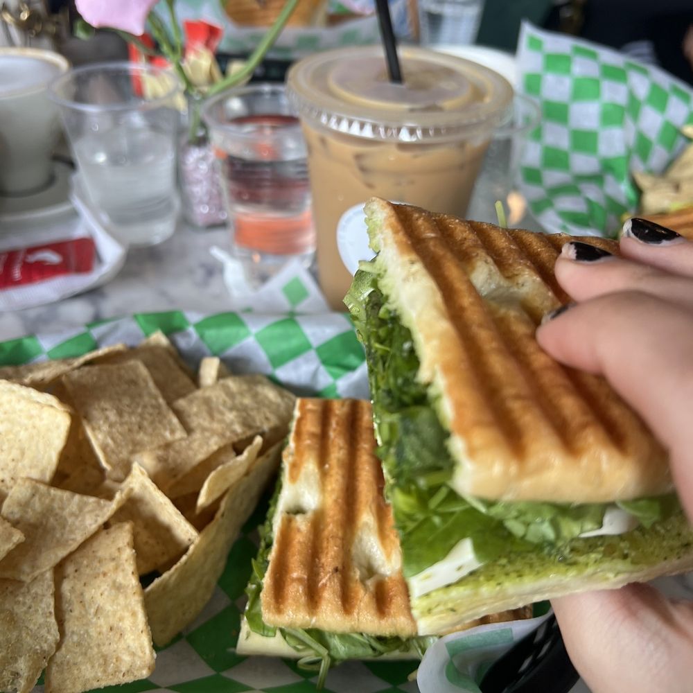 Nectar - Coffee & Tea Near Me - Burr Ridge, Illinois Nectar - Coffee & Tea Near Me - Burr Ridge, Illinois