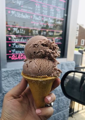 C & C CREAMERY by null