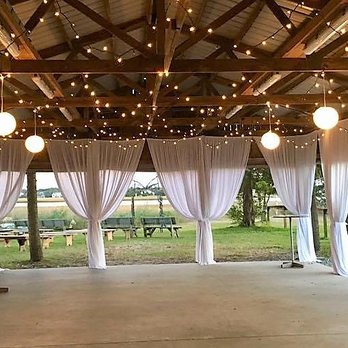 Destination Gold Bug - Back patio all dressed up - Venues & Event Spaces Near Me - Mt Pleasant, South Carolina Destination Gold Bug - Back patio all dressed up - Venues & Event Spaces Near Me - Mt Pleasant, South Carolina