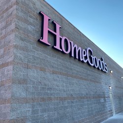HomeGoods - Exterior