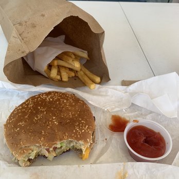 Lenny's Burger Shop - The country burger combo - Burgers Near Me - Phoenix, Arizona Lenny's Burger Shop - The country burger combo - Burgers Near Me - Phoenix, Arizona
